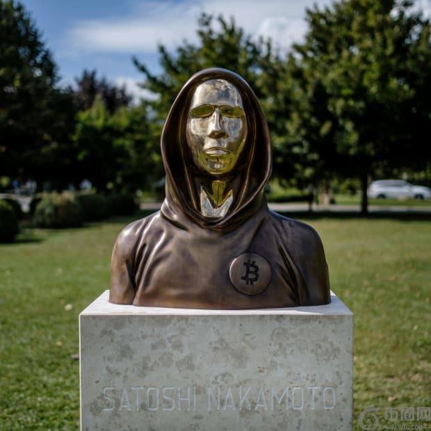 中本聪的财富似乎受到了万圣节的诅咒。